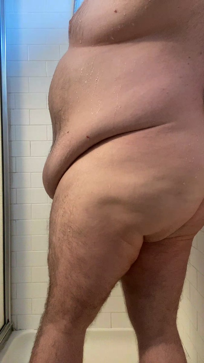 TheTieBear's tweet photo. TheTieBear is live now! https://t.co/CTdcuRXxj6 https://t.co/pLFLrV7ktS