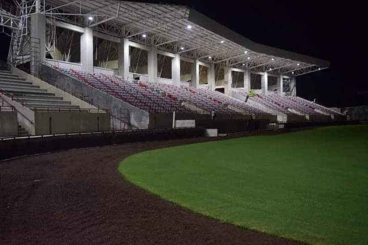 Pruebas de iluminación del nuevo Estadio de Beisbol Rigoberto López Pérez en la Ciudad de León. 🤩💡⚾️🏟️🇳🇮

#Nicaragua
#UnidosEnVictorias