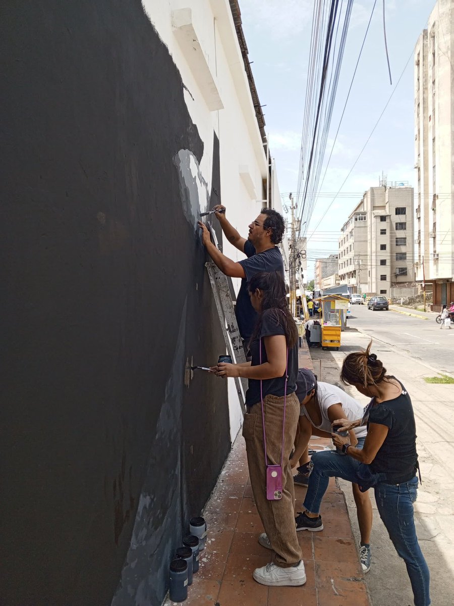 Además de comunicar un mensaje que va más allá de lo meramente estético. 

Es una obra que invita a la reflexión y que merece ser reconocida y admirada por el público venezolano.