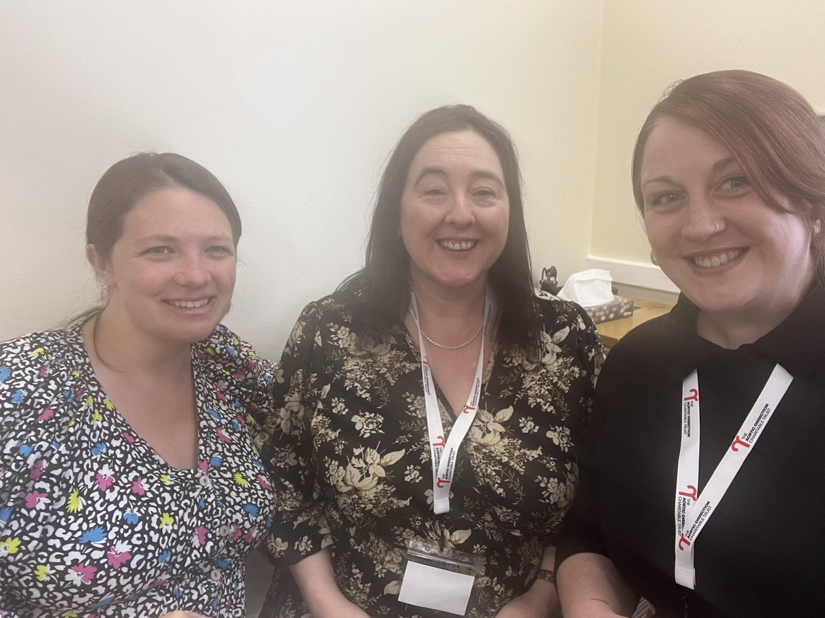 Lovely to bump in to the old <a href="/LHCHFT/">LHCH</a> ITU gang at the inaugural Aortic Nurses Symposium at <a href="/TheKingsFund/">The King's Fund</a> today 🫀 

#ThinkAorta #cardiologynursing #aorticdissection <a href="/AorticDissectCT/">Aortic Dissection Charitable Trust</a>