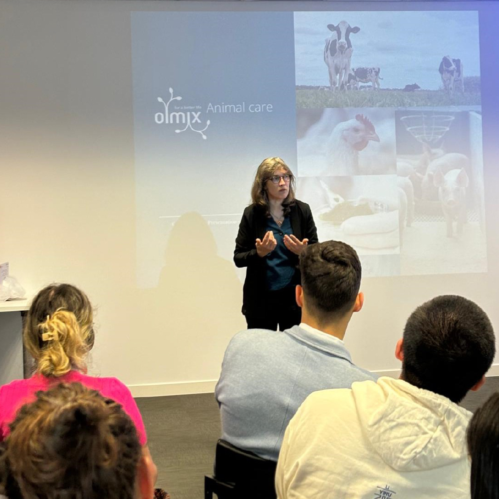 🌟 A big thank you to Olmix, especially Dr. Pi Collén and Jean-Marc Belz,  for the great visit to Olmix's factory in Brittany 🏭

🌿Olmix is at the forefront of creating innovative, algae-sourced solutions for sustainable agriculture, animal, and human health. 

 #YAS2024 #EABA