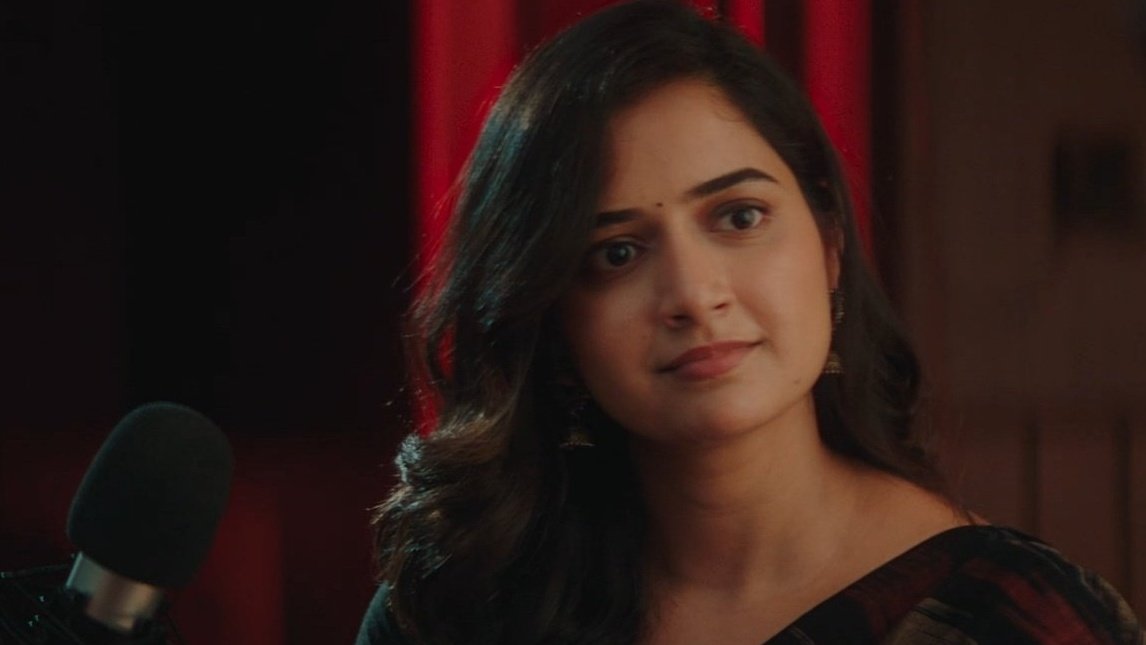 SaiKalyan_Offl's tweet photo. @AshikaRanganath as Dr.Shraddha

#AshikaRanganath 😍❤️

#O2Movie 🎦 https://t.co/aSV73dwGD9