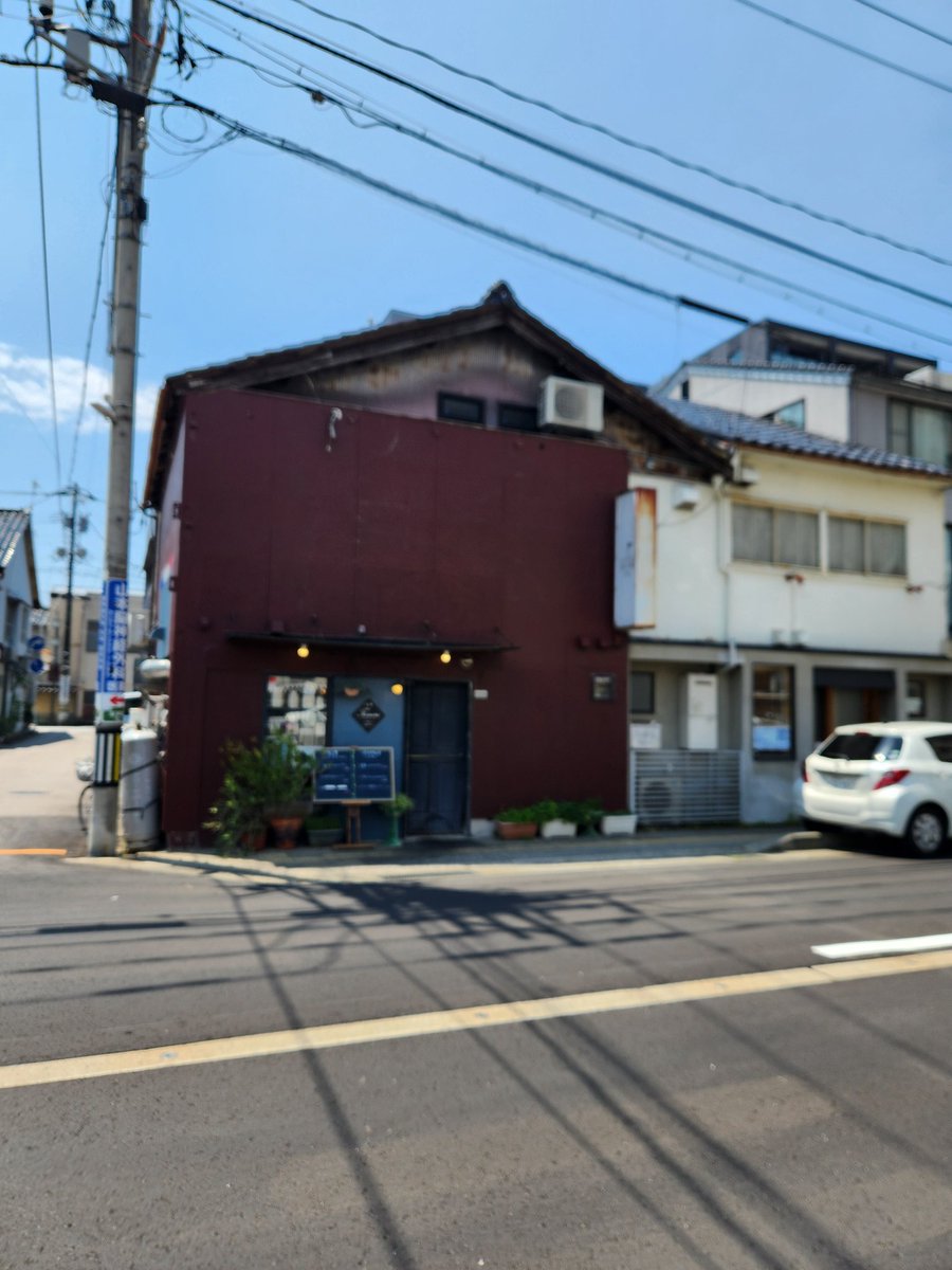 今日の昼食は以前金沢の方から教わったレストラン　テロワールでいただきました。しらすのトマトパスタと鰯のパスタです。どちらも地元の食材にこだわったものになっており、とてもおいしかったです。

#にっぽん丸下船
#金沢観光