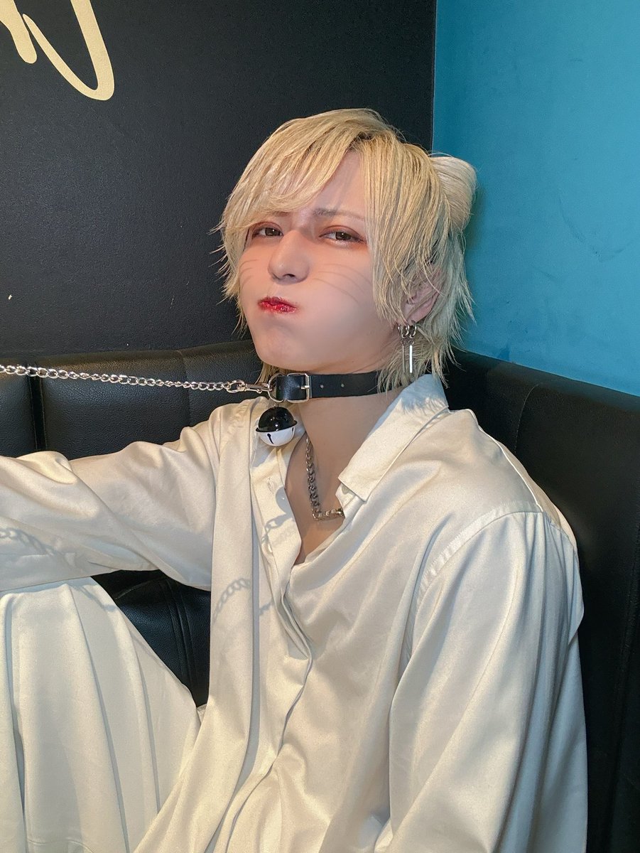 suzukazerin_pc's tweet photo. 飼えよ https://t.co/jAFC6R5HAw