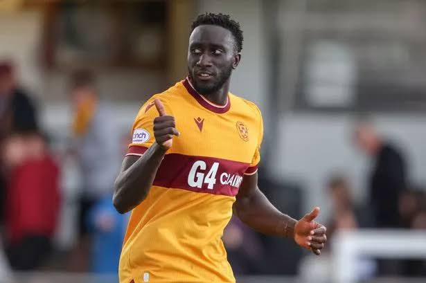 Report_256's tweet photo. Breaking: Ugandan defender Bevis Mugabi departs Motherwell after five years.
Wishing you all the best in your next chapter!
#Report256Updates https://t.co/9k7SfdH0I8