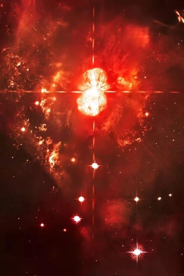 EnsedeCiencia's tweet photo. 🚨| ALERTA ASTRONÓMICA: Una estrella cercana explotará y se podrá ver desde la Tierra durante una semana. 

Solo sucede cada 80 años y coincidió con este 2024 👇👇 https://t.co/7QYGVMYAAN
