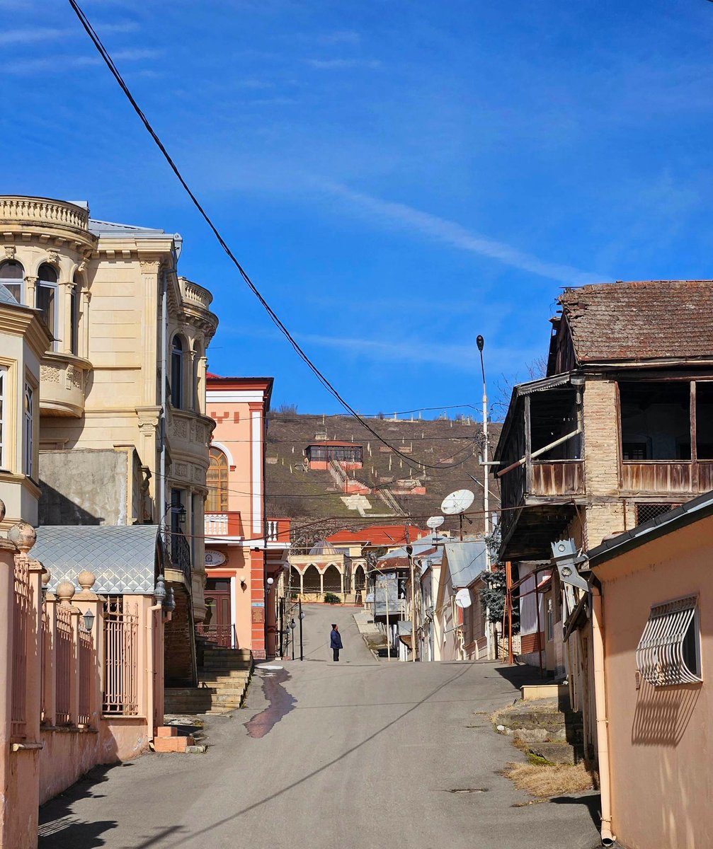 Penkows3Kamelia's tweet image. Piękny dzień! Mój projekt badawczy ,,Między Kaukazem a Izraelem. Współczesne przemiany kultury Żydów Górskich w kontekście wieloetnicznego społeczeństwa Azerbejdżanu i relacji transnarodowych&quot; dofinansowany przez @NCN_PL #PRELUDIUM #NCNtotlen