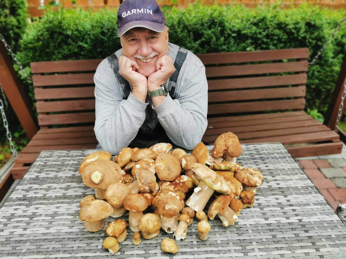 Borowiki w czerwcu?? 😳❤️

Ps. Kocham tego Gościa ze zdjęcia! 😀❤️