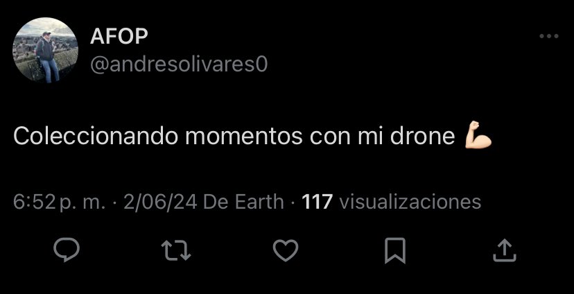 Mi novio y yo nos fuimos de viaje
Mis tuis       Vs sus tuits 🤡