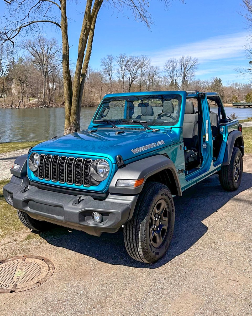 StellantisNA's tweet image. Top off ✅ weekend mode activated ✅

📸: Cesar Hernandez Urbina

#Jeep #JeepWrangler #OIIIIIIIO