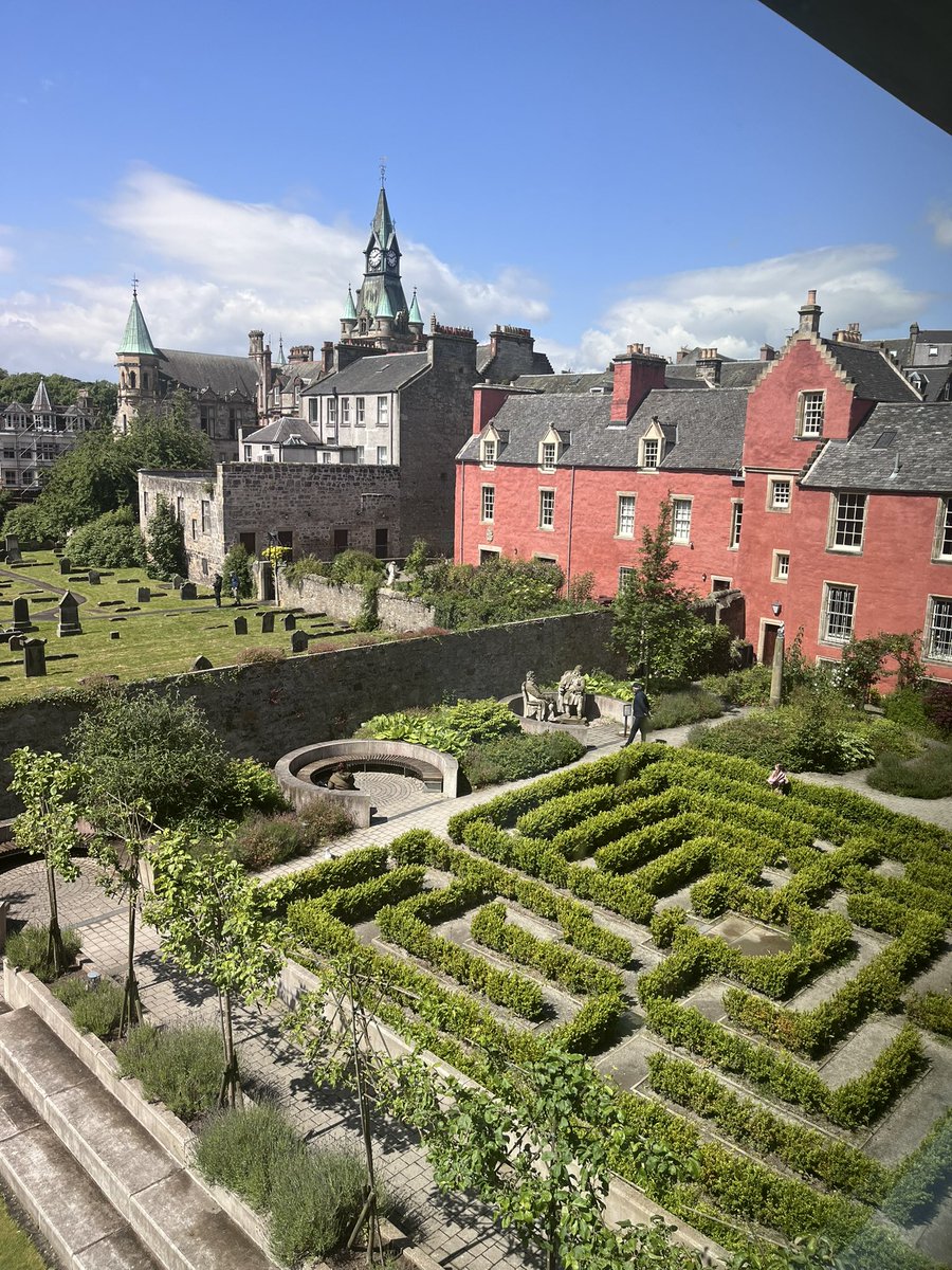 SarahCWarnock1's tweet photo. Views of Dunfermline Abbey, Abbot House from Carnegie library and museum. Not bad really 🤔 Quite braw. @LoveDunfermline #Fife #Dunfermline https://t.co/X8Th9WuwYL