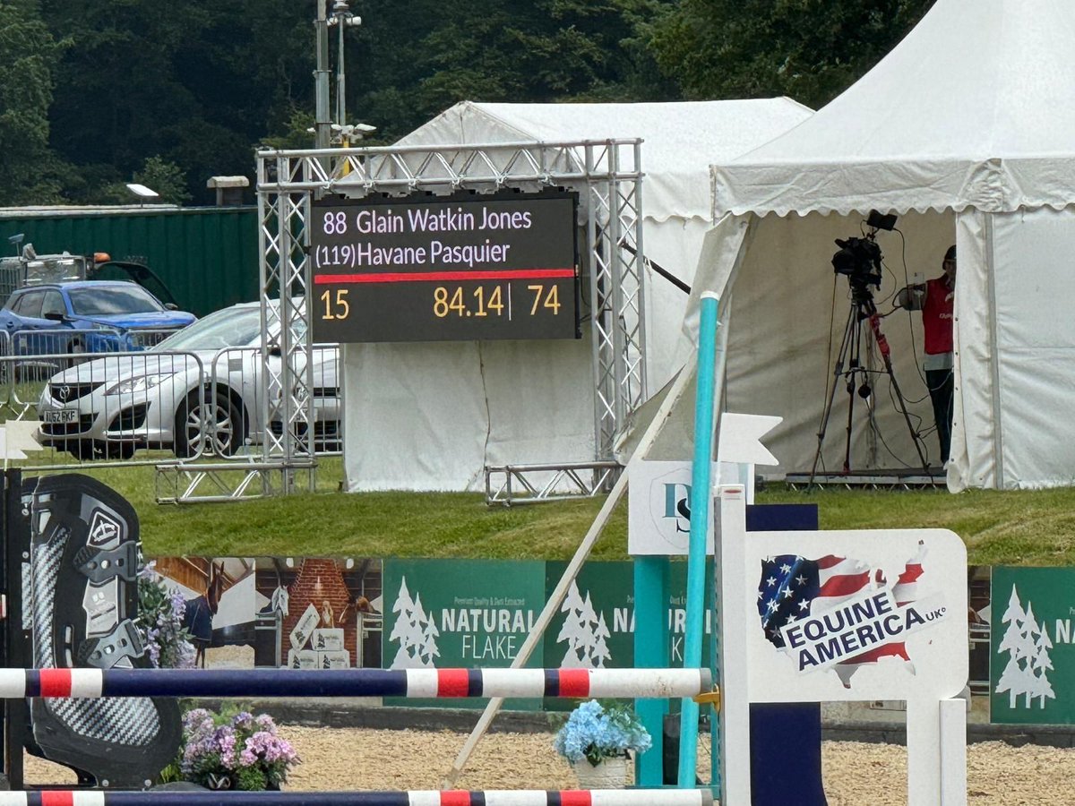 AVMatrix1's tweet image. 🐴☀️ This week, we’re supplying #LEDscreens as part of the production team for Bolesworth International Equestrian Summer Festival, presented by Al Shira'aa 🏇🏼

📞  01937 844 320
🌐 av-matrix.com

#LEDscreenhire #LEDmobilescreen #equestrianevent #audiovisual #eventprofs