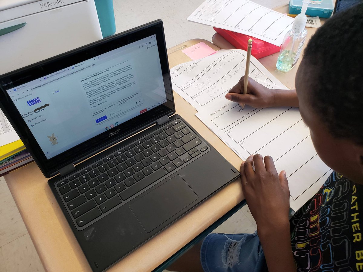 TechNallyCSDA's tweet image. Real teacher feedback about @magicschoolai for informational writing with her 3rd grade students:
"#MagicStudent gave them literally unlimited possibilities... I liked how much access they had to the information they were interested in."
#TeachersAreMagic #AlbanyTechCoaches