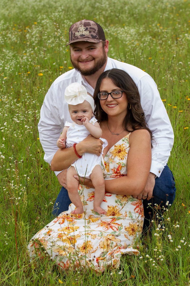 rharris357's tweet photo. 6 months. 

Time sure is a thief. Our lives are forever changed because of you baby girl. 

Happy half Birthday Charlotte Reese. Being your mama is my greatest accomplishment 💛💛 https://t.co/Sya4skhGvH