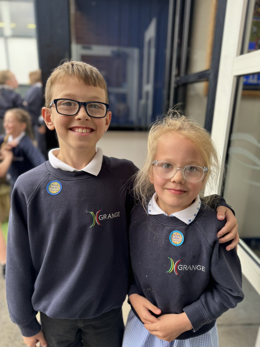 Well done to R and L on achieving Special Mention this week! 💙 @GrangeMissH <a href="/GrangeMissA/">GrangeMissA</a> Xx