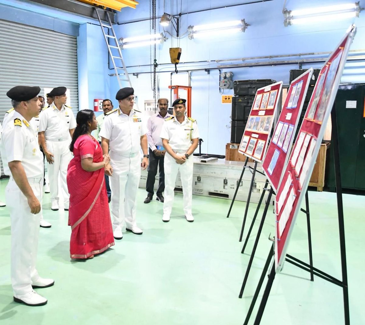 Ins Rajali Building @IN_RAJALI @IndiannavyMedia @indiannavy @PRO_Vizag @NWWA_INDIANNAVY ...