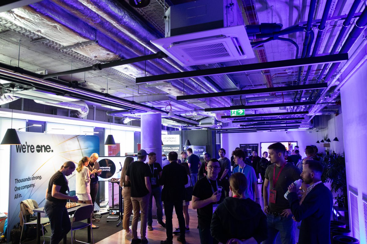 MSTechSummit's tweet image. Oficjalnie zakończyła się IV edycja #MSTechSummit! 🎉
Dziękujemy wszystkim uczestnikom za dwa dni intensywnego zdobywania wiedzy! Zachęcamy do oceniania prelekcji, zwłaszcza tych, które szczególnie zapadły Wam w pamięć 🚀

@FundacjaAP

#MSTS24 #Microsoft