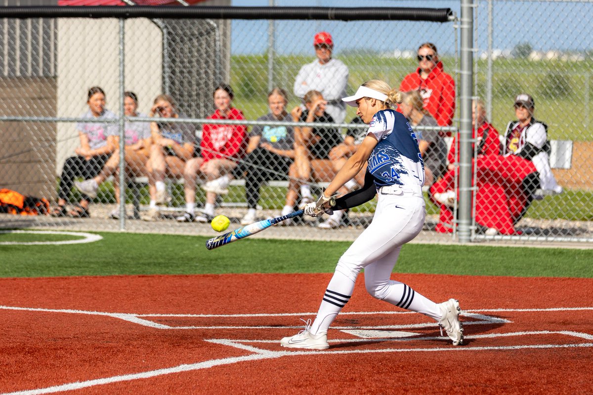 Dickinson's <a href="/AvaJahner/">ava jahner</a> has been named the 2024 Gatorade Player of the Year in z North Dakota! 

📷 John Gulleson Photography