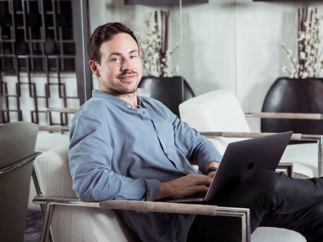 With $5 billion in cash you could make $270 million in interest annually with short term treasuries right now.