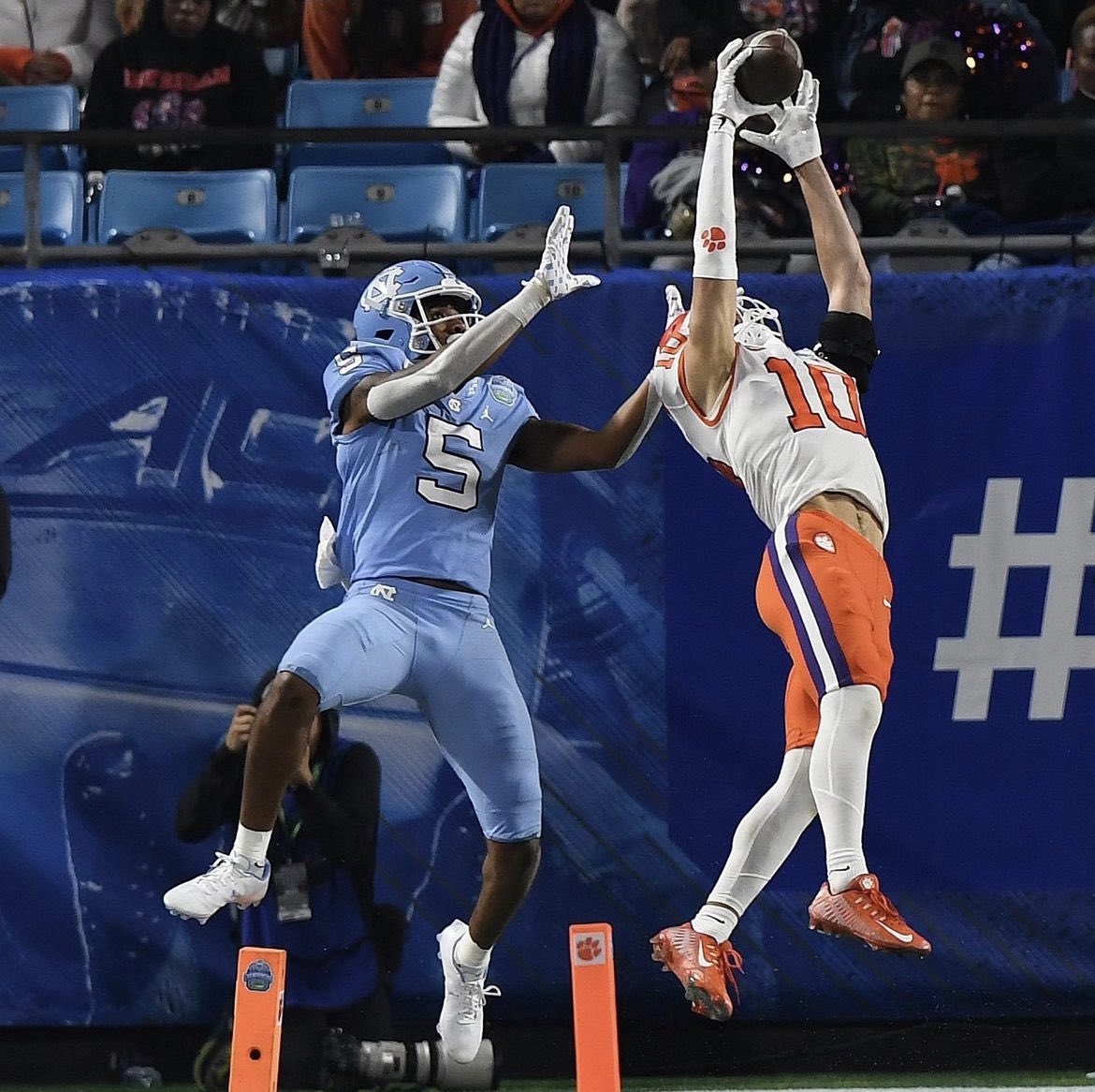 jlukus04's tweet photo. Go check out @110Society and continue to support Clemson athletes. https://t.co/7QwEHptyPR