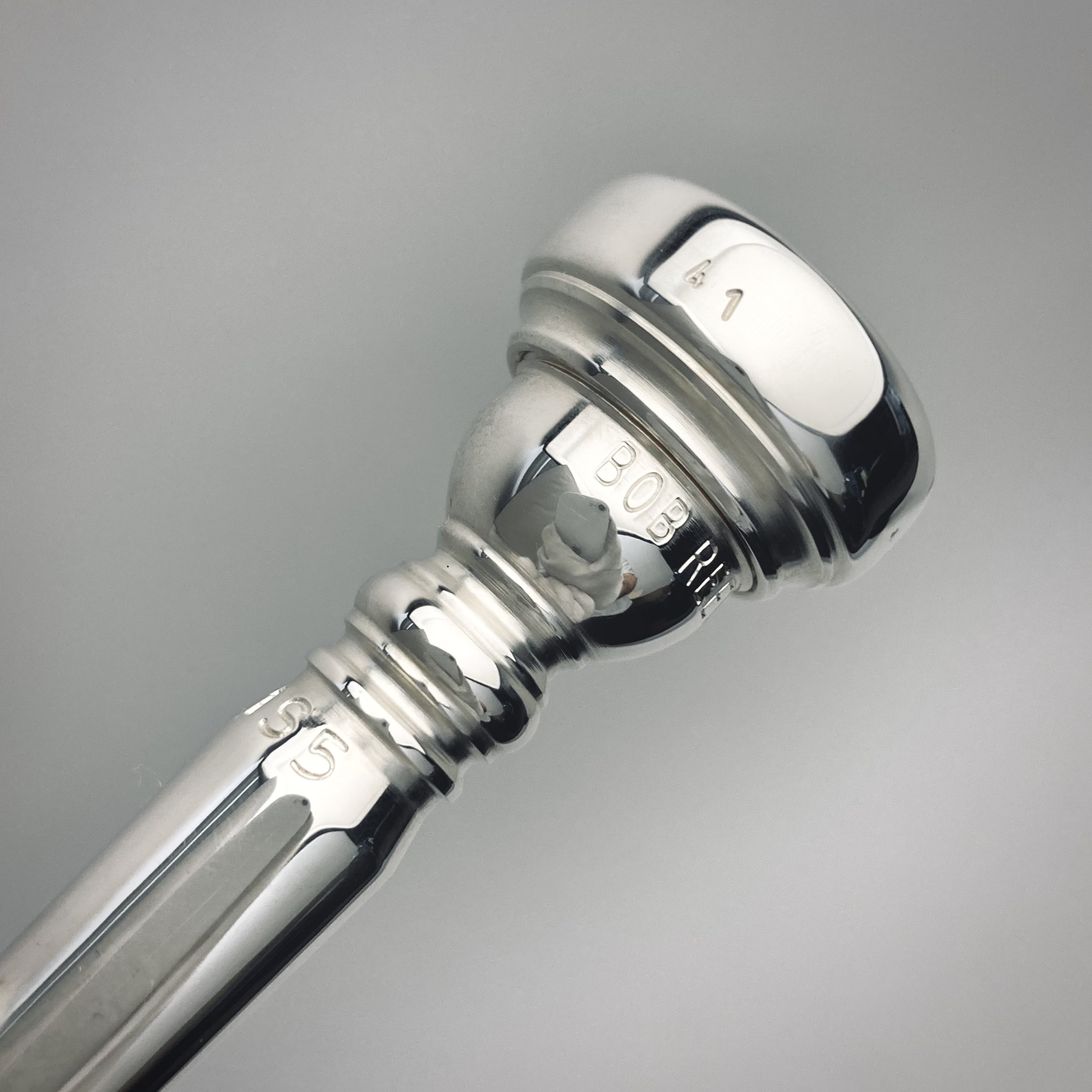 ボブリーブス P4B19バックボア トランペットマウスピース ボブ