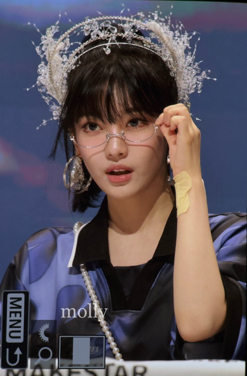 24.06.07 ms 사인회

Mommy😍🥰😘

#aespa #에스파 
#NINGNING #닝닝
#宁宁 #宁艺卓 #ニンニン