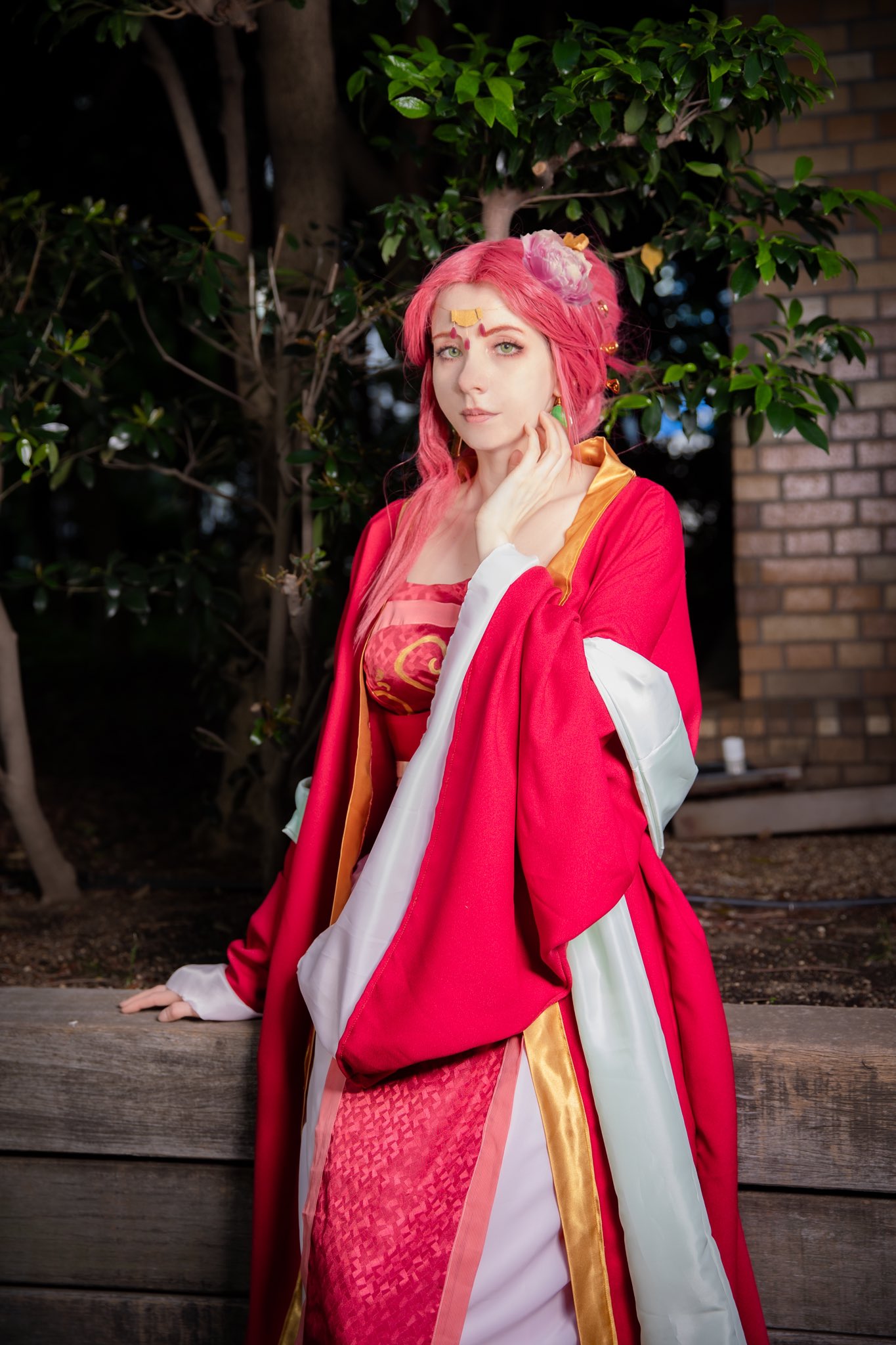 薬屋のひとりごと　白鈴姐ちゃん　コスプレ Amazon.co.jp: [ヤンババです] 薬屋のひとりごと 白鈴 コスプレ