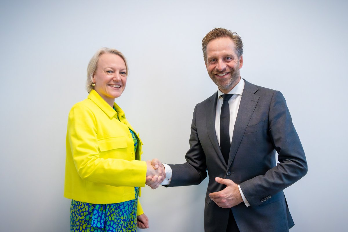 De gemeente Midden-Groningen heeft een nieuwe burgemeester. Op 9 juli zal burgemeester Erica van Lente na 5,5 jaar de overstap maken vanuit de gemeente Dalfsen. Van harte met de benoeming en veel succes gewenst in <a href="/Middengroningen/">Midden-Groningen</a>