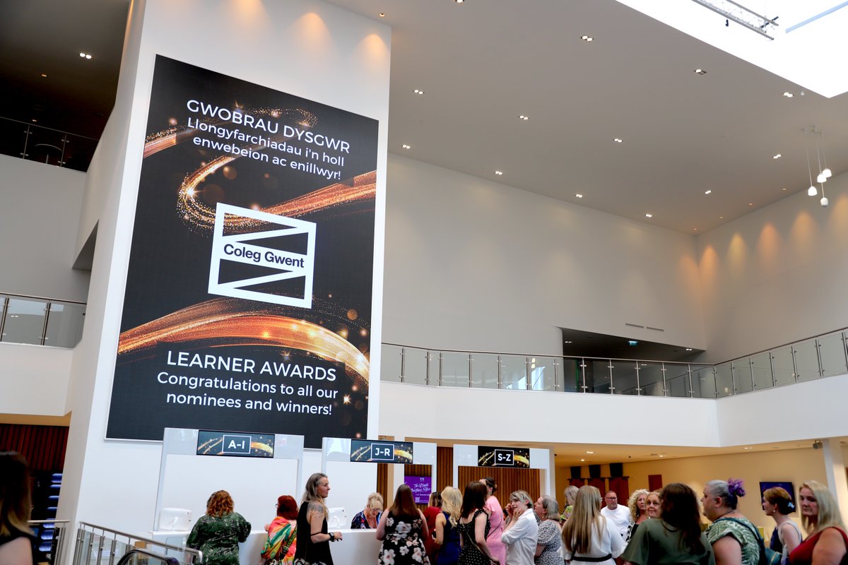 Coleg Gwent tweet media