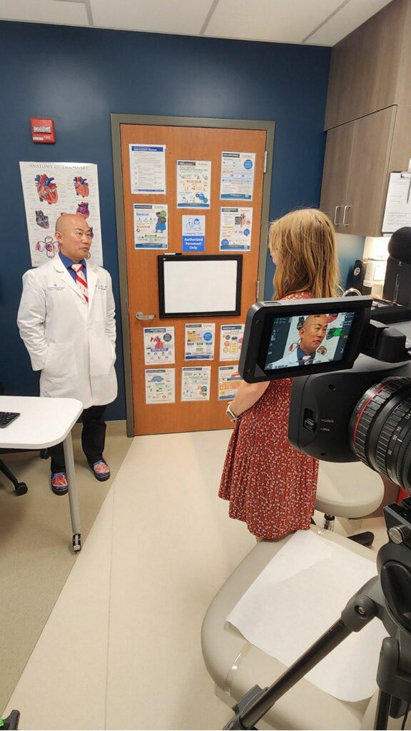 VietHeartPA's tweet photo. Thank you @emmabensontv for allowing me the opportunity to highlight the importanceof #KnowingYourNumbers: #Hypertension or High Blood Pressure.

#PAs #PhysicianAssociate #PAtientsHealthFirst 

Look at all those #CardioSmart infographics! 😊😄👊🏾 https://t.co/3zBZNjcyUg