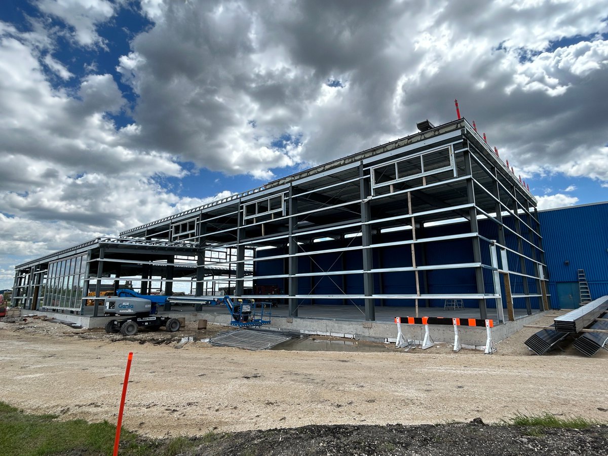 crane_steel's tweet image. 📍 Headingley Community Centre

It's always rewarding when you get to work within your own community on a project that will serve the community for years to come! 

#steel #steelbuilding #wpg #wpgbuilder #bdnbuilder #communitycentre #manitoba #constructionmb