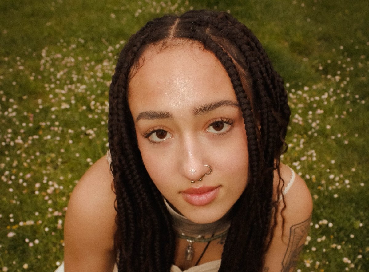 ARTIST OF THE WEEK: No.491 - <a href="/YunekiYuneki/">Yuneki</a>... mysticsons.com/article/artist…