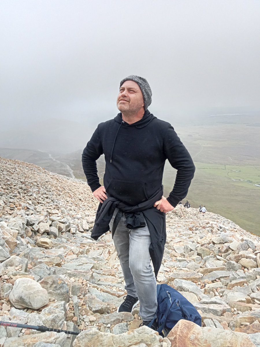 blueskylou's tweet image. Pilgrimage up Croagh Patrick today for divine inspiration ☘️
For Ireland on the Feast of the Sacred Heart ❤️ 

#ElectionInsights #PrayForPeace +
@scholargypsies