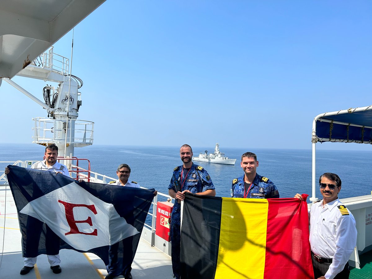 Yesterday the 🇧🇪 frigate Louise-Marie accompanied the 🇧🇪 merchant vessel KRUIBEKE of EXMAR out of the Strait of Hormuz contributing to #maritimesecurity.

We wish the crew of the Kruibeke a safe continuation of their voyage.

@thebelgiannavy <a href="/Exmargroup/">Exmar</a> #EXMAR