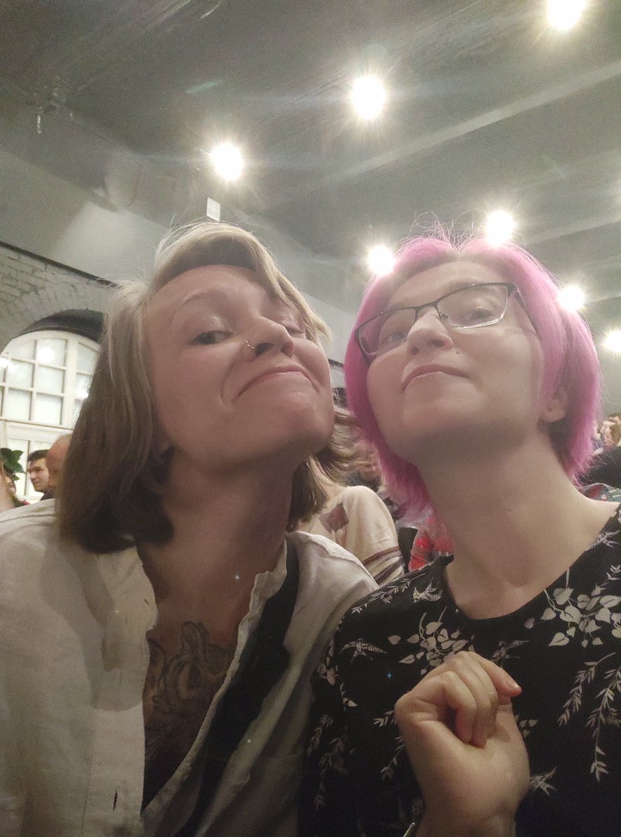 a_seneth's tweet photo. @asya_arbatskaya У нас есть какая-то свежая пара селфи!) им всего по 2-3 года! Х) https://t.co/Se7unrSWBN