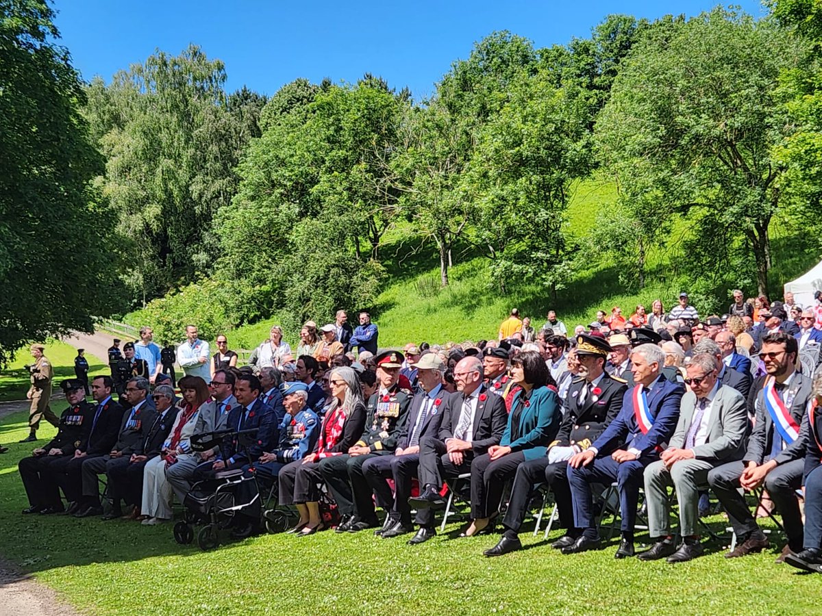 HonStephaneDion's tweet photo. Together with @GinettePT and the π¨π¦ delegation, I attend the #CanadianBattlefields Foundation @CBFFCCB Ceremony at the Canadian Garden @CaenMemorial. Today, we unveil the names of 90 Normandy towns liberated by Canadian soldiers. π¨π¦π«π· https://t.co/7ePui6YlyM