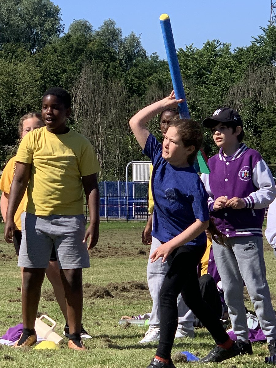 It was an absolutely amazing sports day for Y4, 5 and 6 today. Find out more in this week's newsletter cooperslane.lewisham.sch.uk/wp-content/upl…