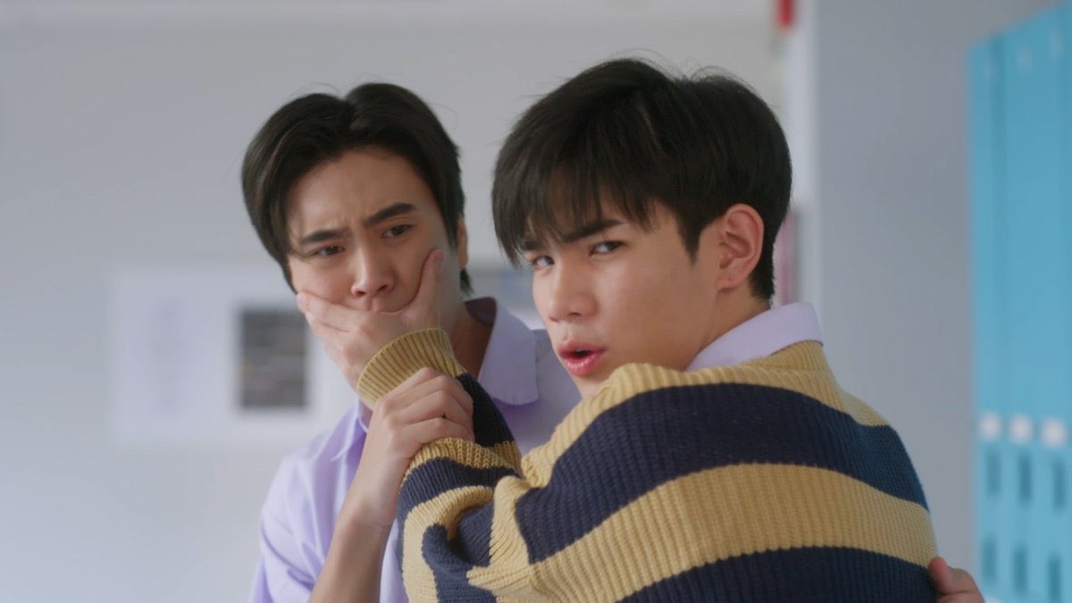 hubboyslove's tweet photo. 🚨ESTREOU! #MyLoveMixUpTHep1 já está sendo transmitido no YouTube! https://t.co/Xf9MuiKEKt

Após um mal entendido, um rapaz começa a achar que seu colega de classe gosta dele. Ele decide o conhecer melhor e no final acaba se apaixonando por ele. #GeminiFourth https://t.co/mkRfE54hzI