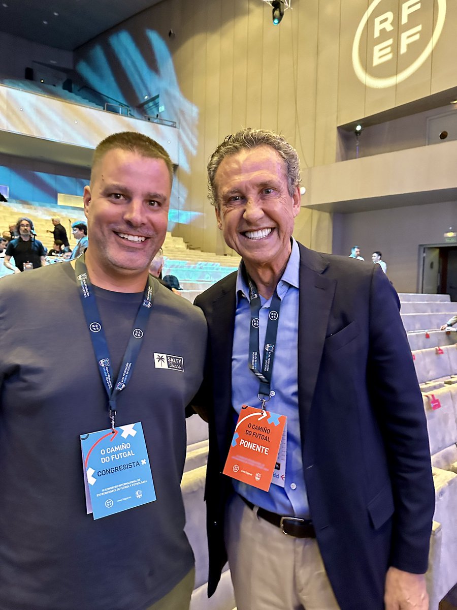 JCScouting's tweet image. Un grande…Don Jorge Valdano