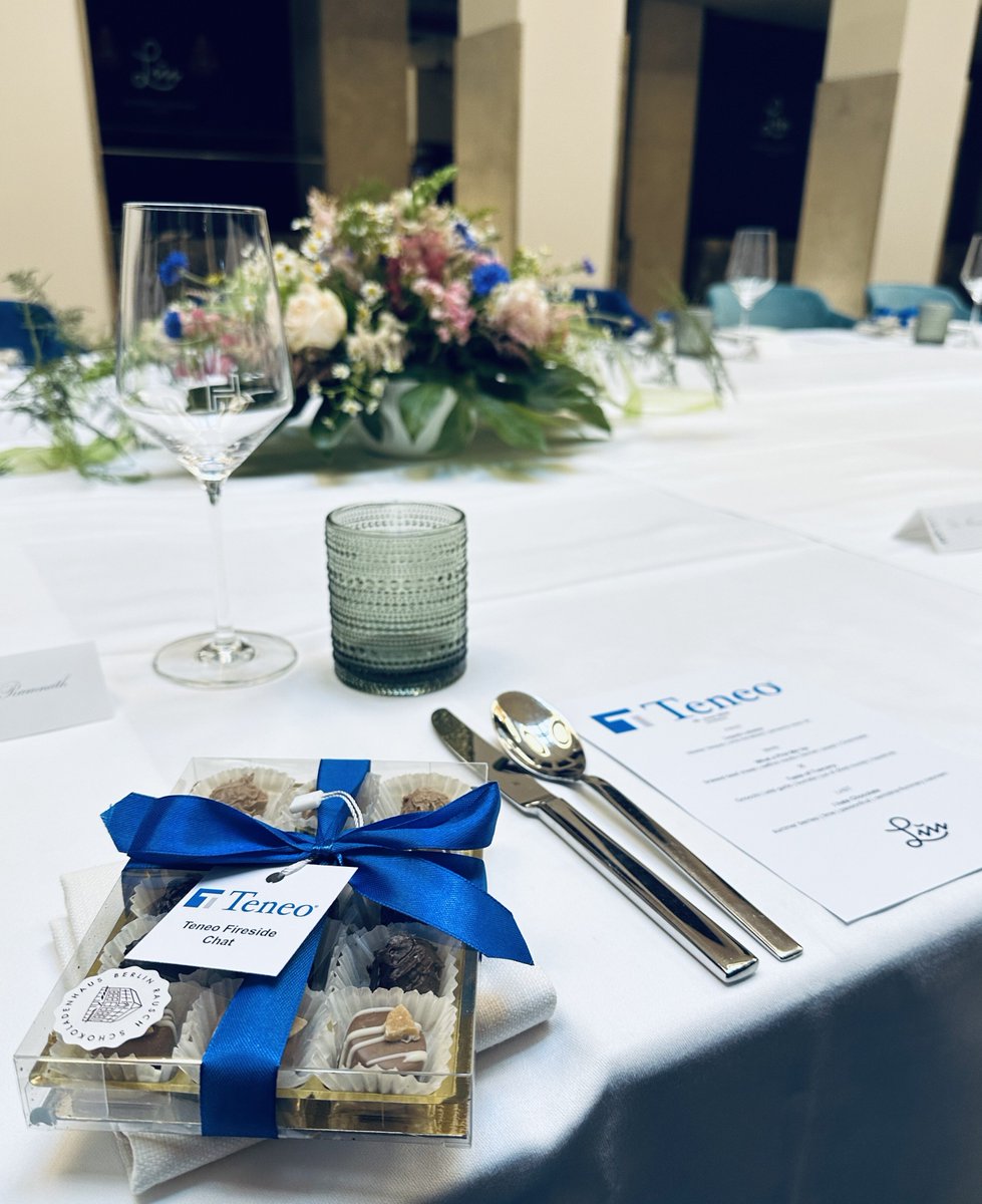 Teneo's tweet image. This week, Teneo hosted an evening of dinner &amp;amp; conversation during #SuperReturn in Berlin. Clients and colleagues were joined by Teneo Chairwoman Ursula Burns to discuss #geopolitical disruption, #politicization of #ESG &amp;amp; implications of key #elections around the world.