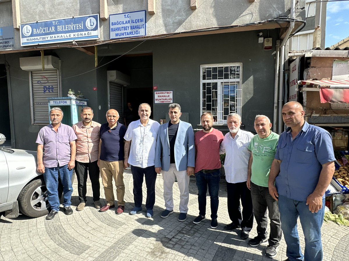 rustemtuysuz's tweet photo. Mahmutbey mahalle Muhtarımız Sami Gökali’ye hayırlı olsun ziyaretinde bulunduk.

Nazik misafirperverliği için teşekkür ederim.

@efkanala 
@osmannnurika https://t.co/P7xrG0miCY
