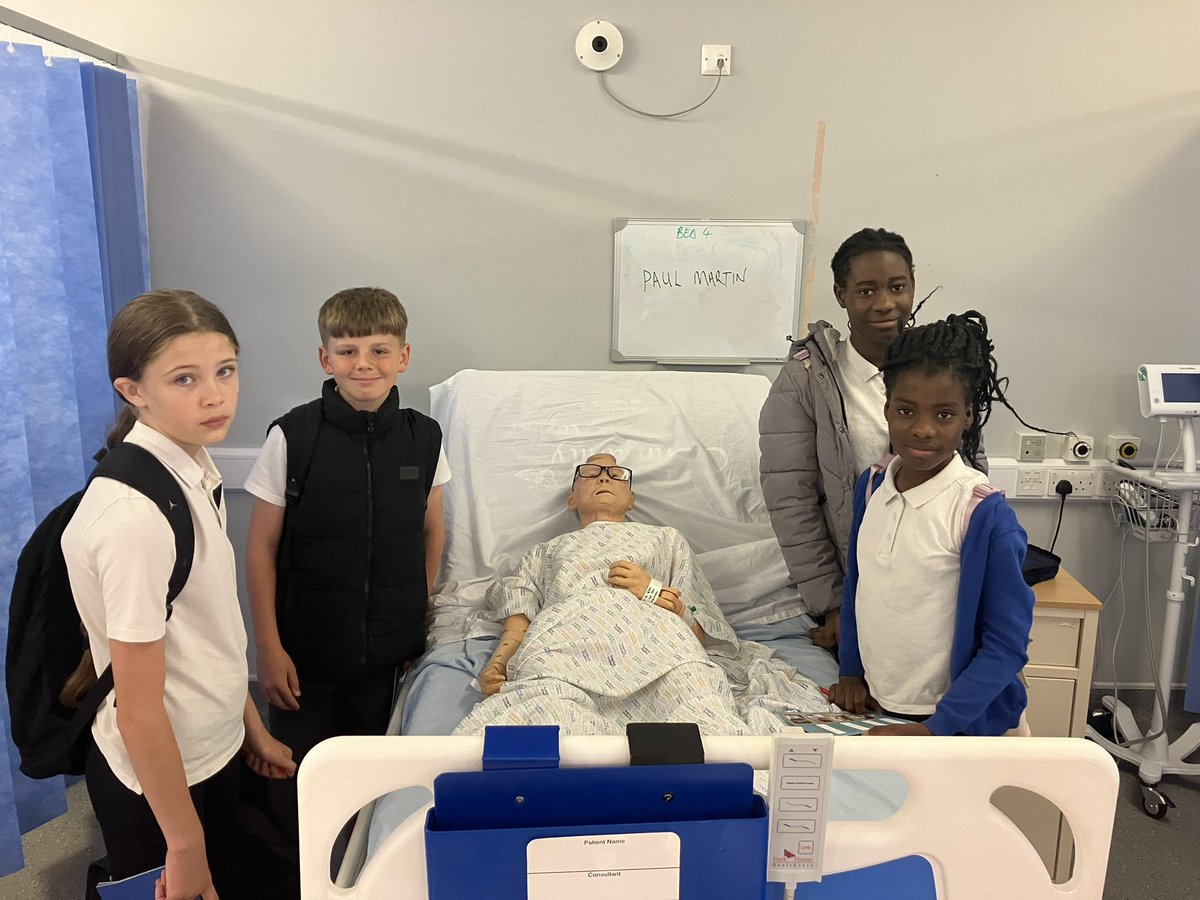 AaronMace4's tweet photo. Another great Primary Project Visit Day, this time with Ironville and Codnor Park Primary. #WideningAccessDerby https://t.co/QrlMwJxGqA