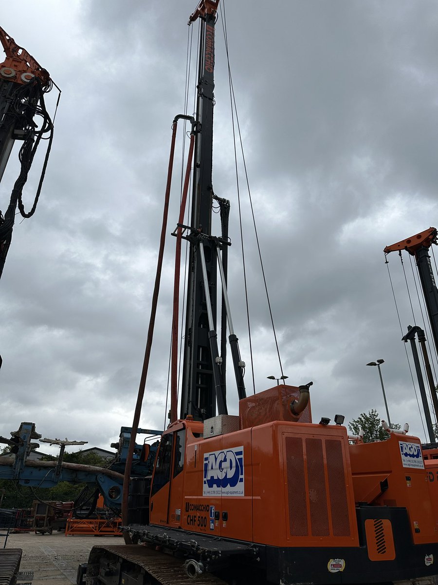 AGDEquipment's tweet photo. We are holding open days on the 13th & 14th of June at our facility in Stratford upon Avon.
We are launching two new #Comacchio #PilingRigs and you’ll be able to see them working and even have a go yourself if you so wish.
Hope to see you next week! https://t.co/MhB2wFloNa