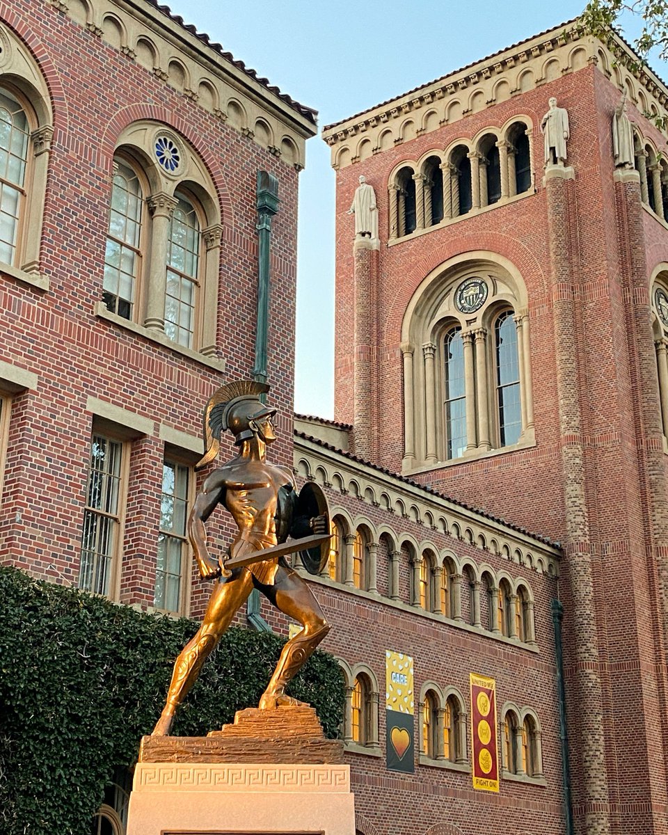 Our second summer seminar post is in honor of the penultimate day of our undergraduate seminar on Charles Taylor. 16 students have spent the week with Prof. Jason Blakely diving into Taylor's articulation of human behavior and social science in sunny LA.