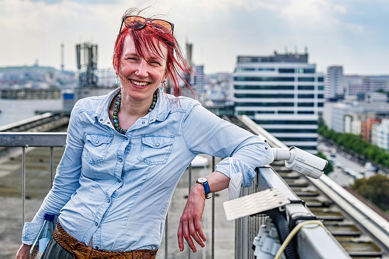 Offener Brief an die Präsidentin der <a href="/TUBerlin/">TU Berlin</a>, #GeraldineRauch

Sehr geehrte Frau Präsidentin!

Jetzt haben Sie noch eine Nacht  über Ihre Entscheidung bezüglich Ihres Nicht-Rücktritts schlafen können  und es ist immer noch zu hoffen, dass Ihnen in diesen Stunden klar  geworden