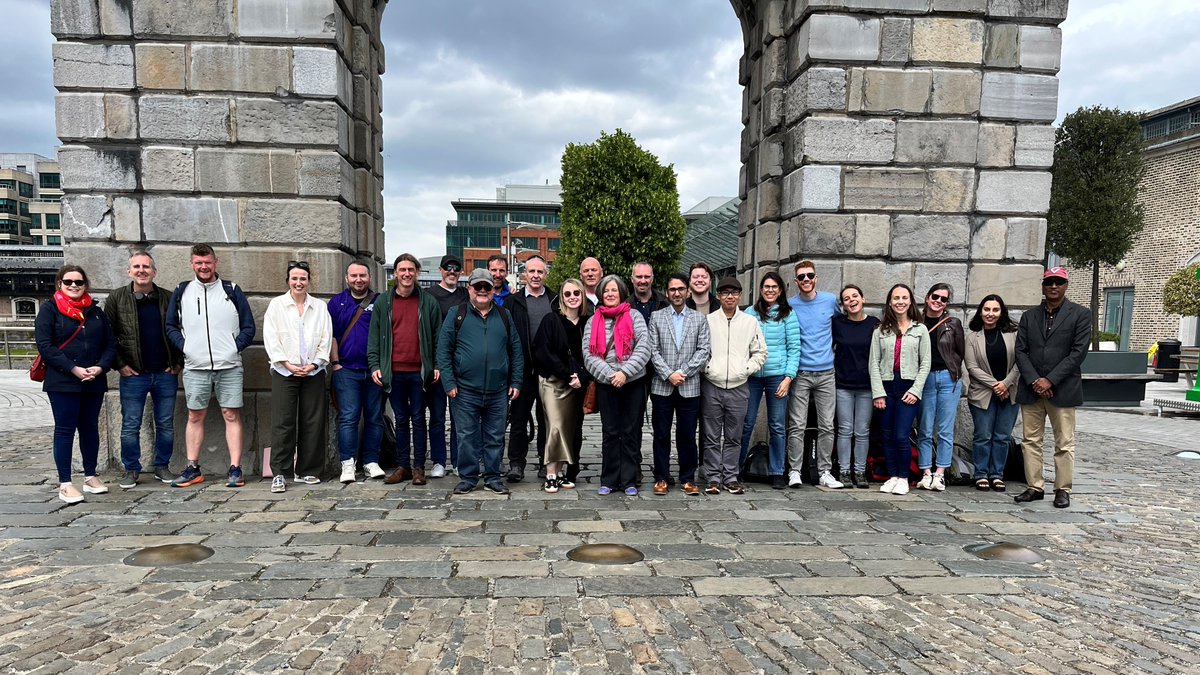 Happy faces at the <a href="/tcddublin/">Trinity College Dublin</a> <a href="/TCD_physics/">TCD_physics</a> Staff Development day! From #physics300 events, looking after our <a href="/TCD_physics/">TCD_physics</a> <a href="/quantumscitech/">@TCD_QuantumSciTech</a> <a href="/TCD_Energy/">TCD_EnergyScience</a> <a href="/TCD_WaltonClub/">TrinityWaltonClub</a>  students + the amazing <a href="/TCD_physics/">TCD_physics</a> research, its been a busy year! Thank you all for making it happen! 👏👏👏