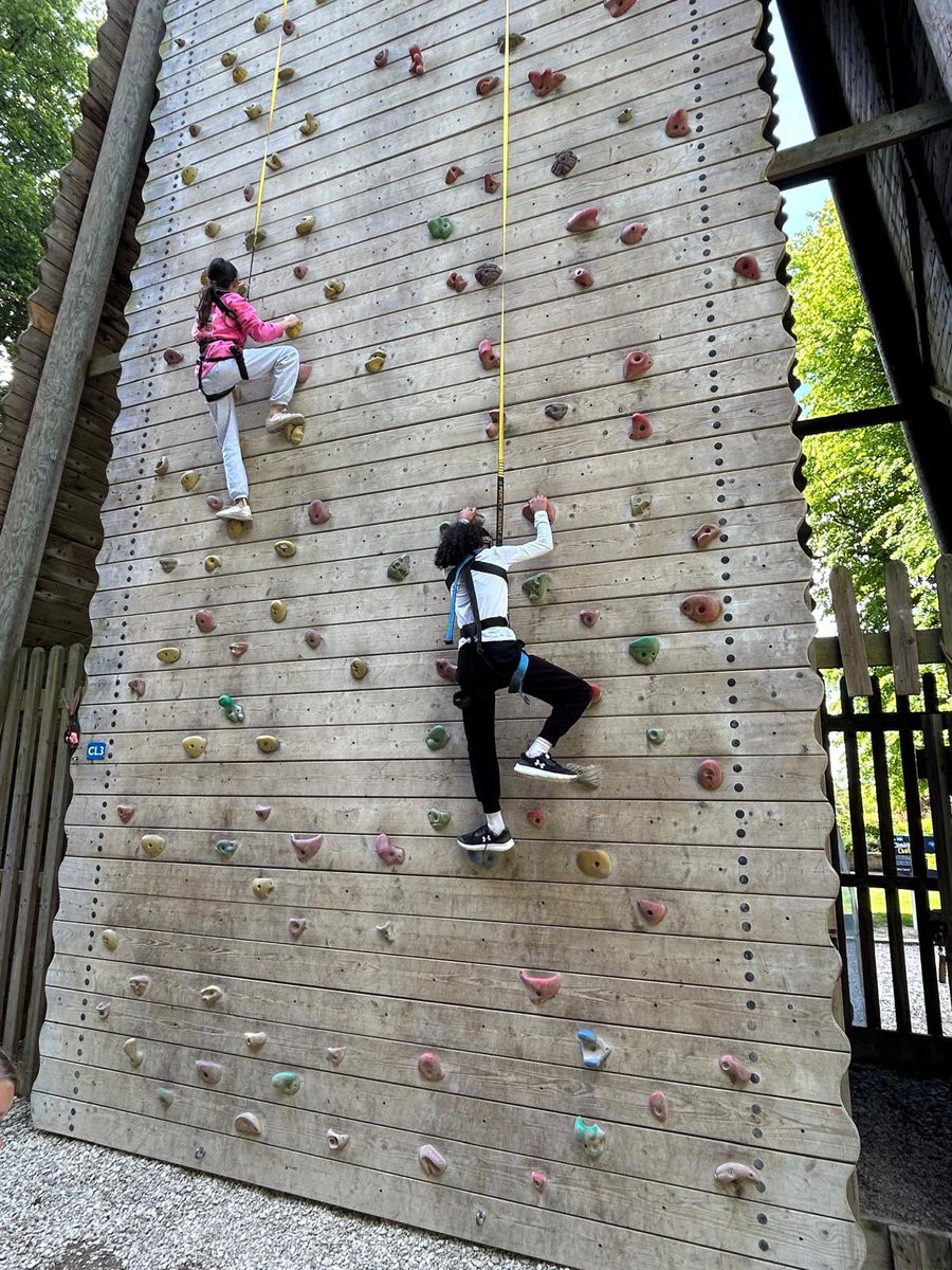 Lots of climbing superstars