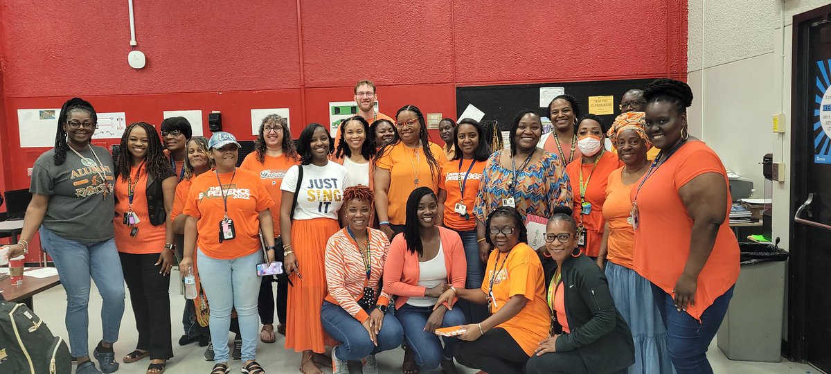 TTRich242's tweet photo. Wear Orange in support of "National Gun Violence Awarness Day" 06/07/24 @Lauderhill612. NO guns zone @TheHill #STOPtheGunViolence @kkalimaxwell @L612S @BcpsCentral_ https://t.co/h5rWTZ0inL