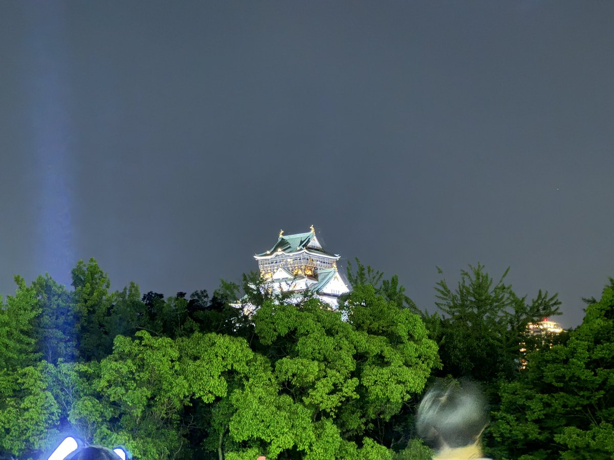 Moonlight_Orca's tweet photo. めいにこの友達のおじさんのライブ見てきた
やっぱり声も歌唱も世界一
めいにこゆっくりおやすみくださいませ https://t.co/dh81DN7H2v