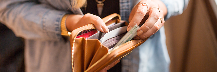 En junio o julio llega el tan ansiado aguinaldo en Argentina. ¿Sabés de qué se trata y por qué es importante?

Para conocer más sobre el temá, podés leer la nota completa en el blog de Afluenta ingresando a afluenta.com/blog/114_que_e…

#Afluenta
#GlosarioAfluenta #Aguinaldo